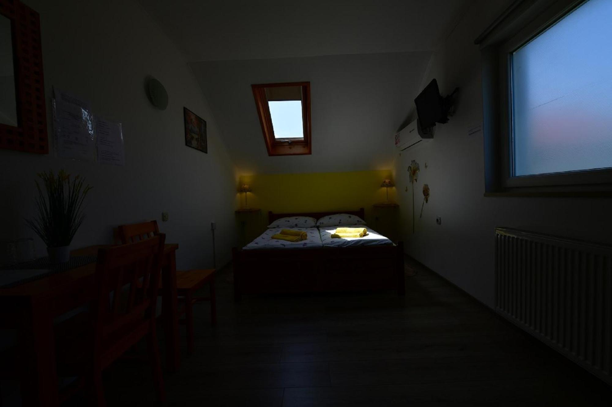 House Bicanic Selište Drežničko Exterior foto